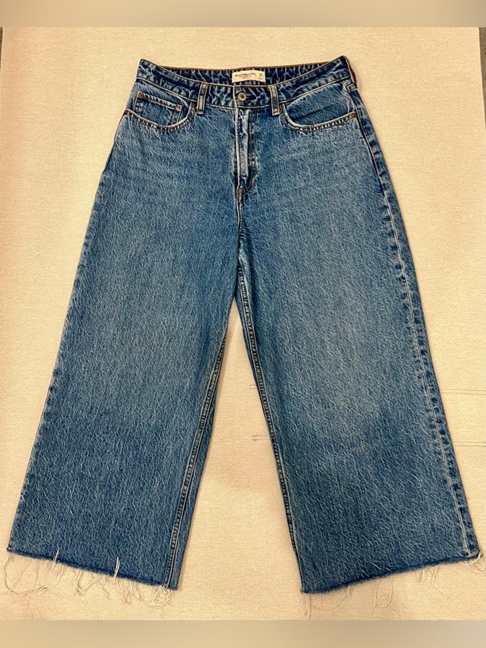 Abercrombie Curve Love Crop Wide Leg Jeans 28 Short